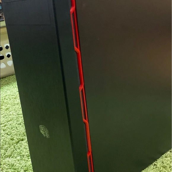 Cooler Master computer tower case - Picture 7 of 8